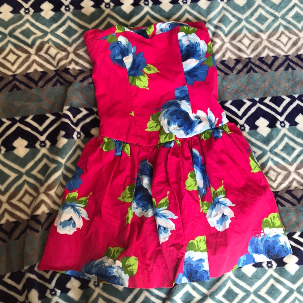 Gilly Hicks short dress